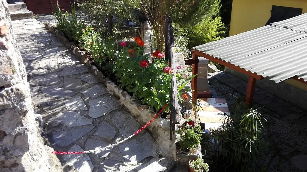 Il Ruscello Bed and Breakfast Levanto 0*,